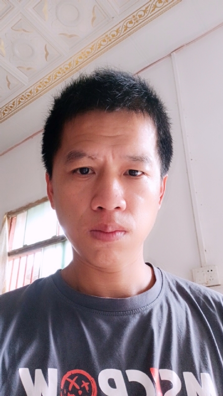 人都再努力的第一张照片--临沂相亲服务中心