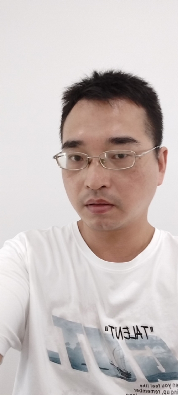 辉哥的第二张照片--临沂相亲服务中心