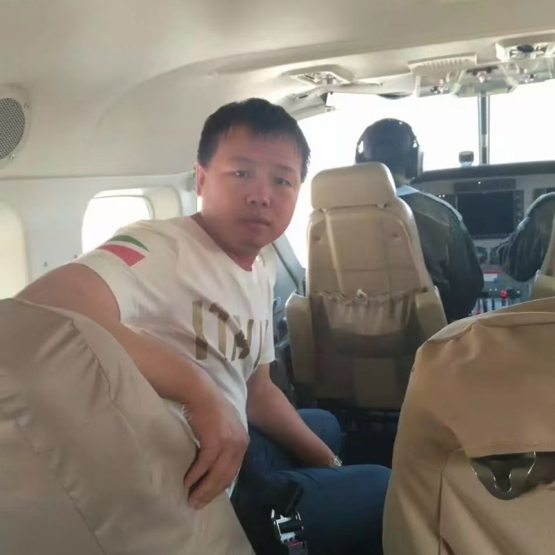 随风飘零的第三张照片--临沂相亲服务中心