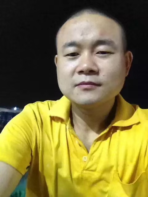 装国豪的第一张照片--临沂相亲服务中心