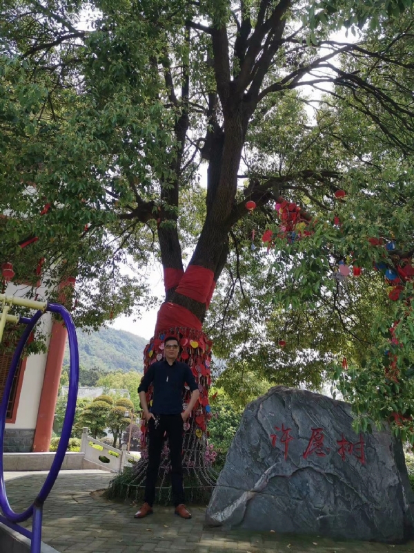 霸气的第一张照片--临沂相亲服务中心