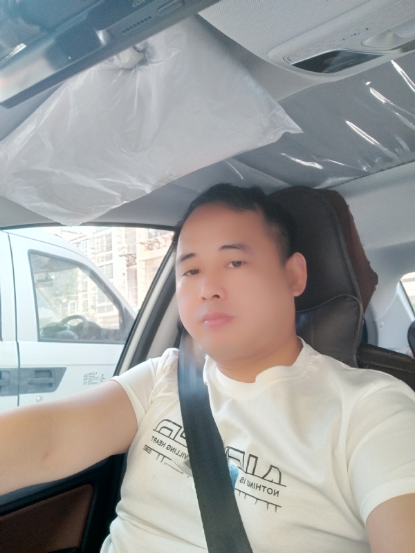 有你就好的第三张照片--临沂相亲服务中心