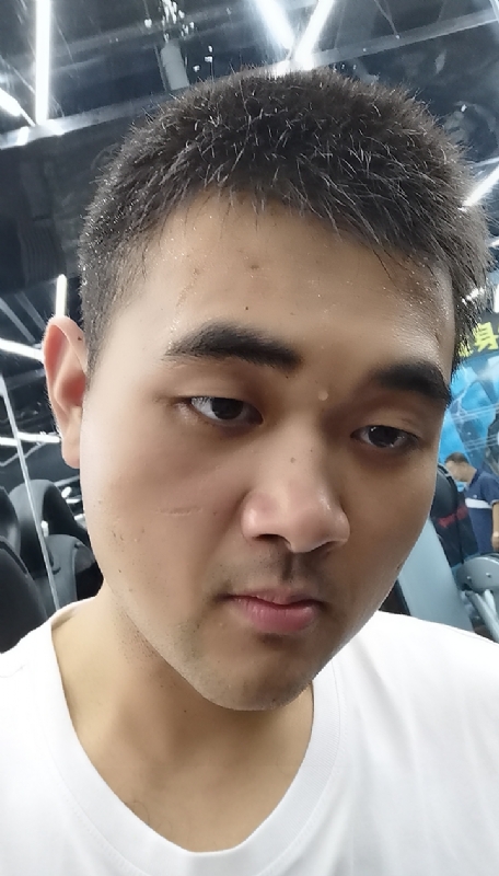 回眸一笑的第二张照片--临沂相亲服务中心