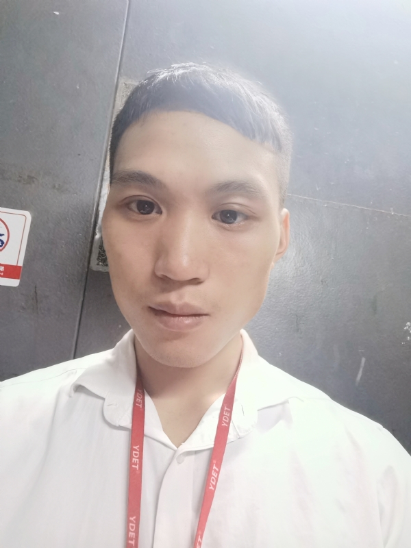 不离不弃的第一张照片--临沂相亲服务中心
