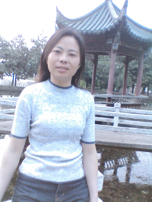 小草的第二张照片--临沂相亲服务中心