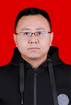 小熊维尼的第一张照片--临沂相亲服务中心