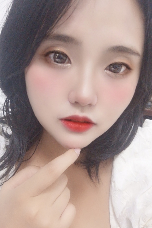 妮妮的第一张照片--临沂相亲服务中心