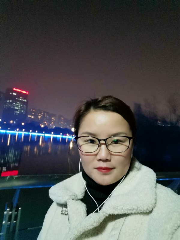 小英的第一张照片--临沂相亲服务中心
