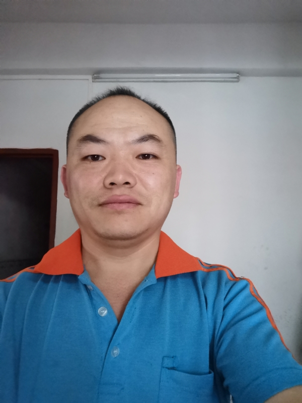 与子携老的第六张照片--临沂相亲服务中心