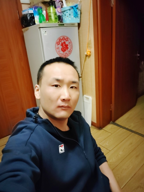 子昂的第一张照片--临沂相亲服务中心