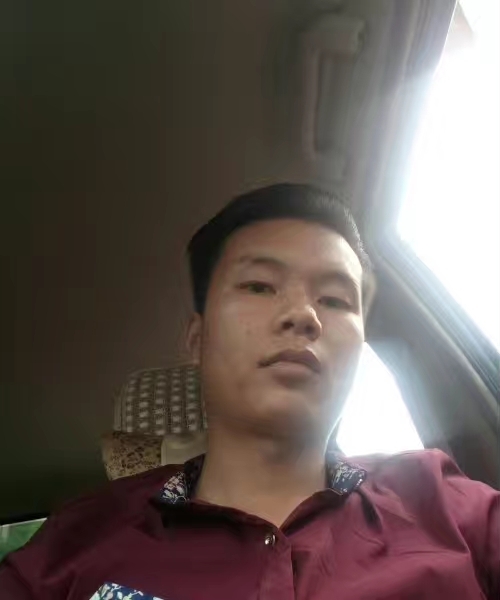 单亲爸爸的第一张照片--临沂相亲服务中心
