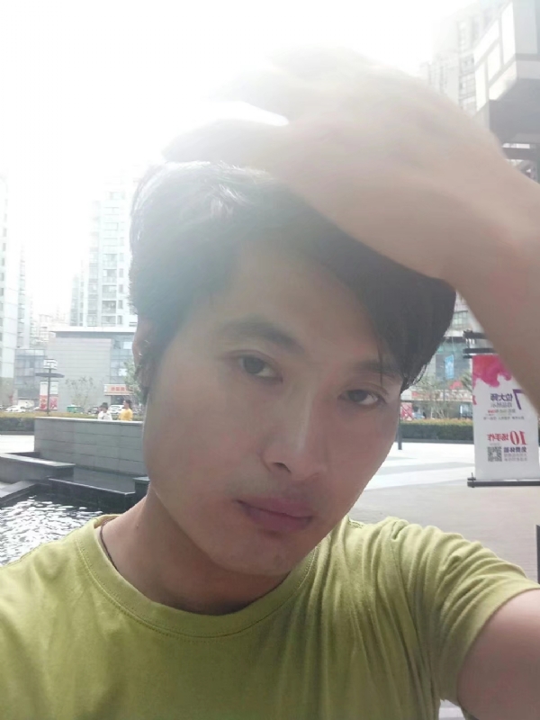 钢铁侠的第一张照片--临沂相亲服务中心
