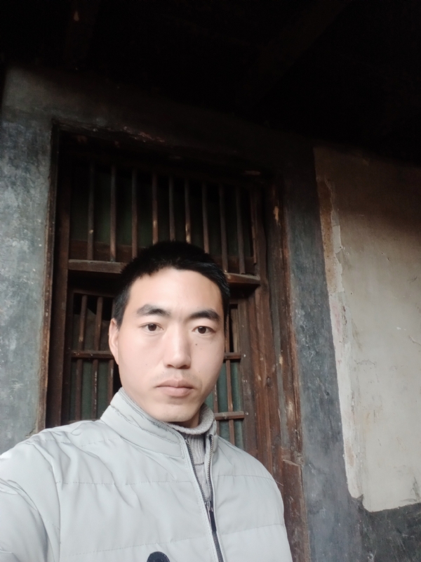 嫁与娶的第一张照片--临沂相亲服务中心