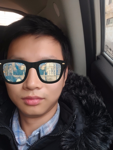 请问揉揉头的第一张照片--临沂相亲服务中心