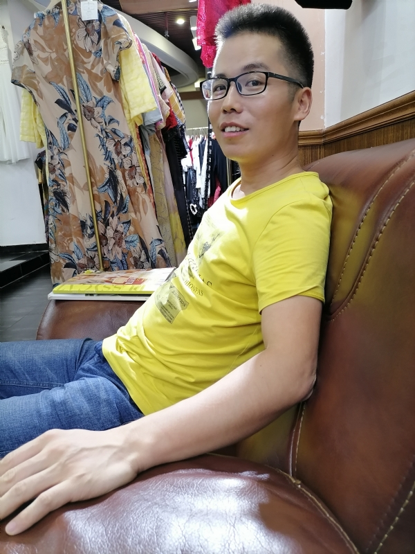 汪顺鹏的第二张照片--临沂相亲服务中心