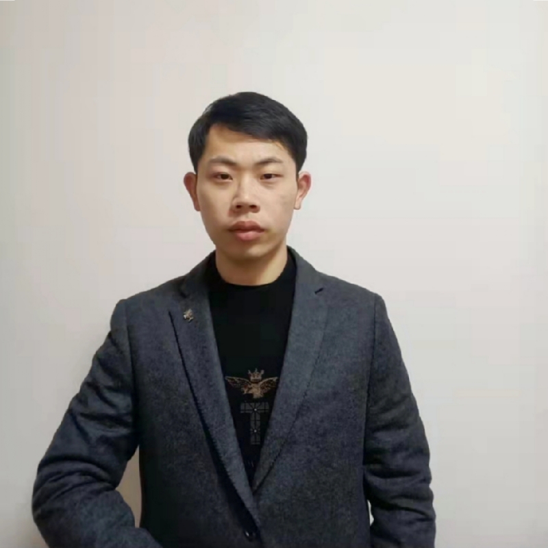 熊先生的第一张照片--临沂相亲服务中心