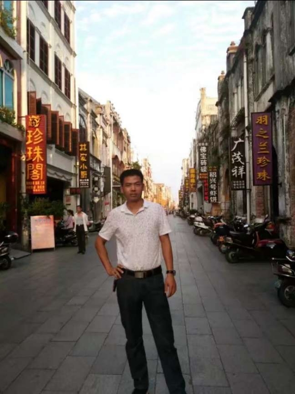 爱生活爱健康的第一张照片--临沂相亲服务中心