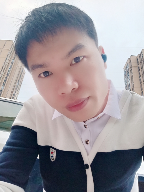 雨霁月清风的第一张照片--临沂相亲服务中心