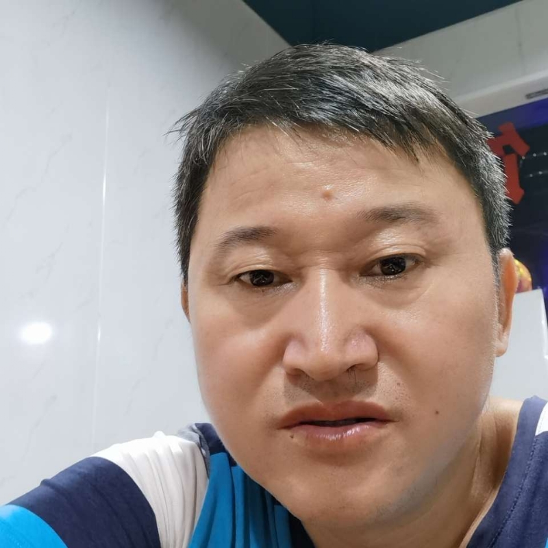宏宏的第一张照片--临沂相亲服务中心