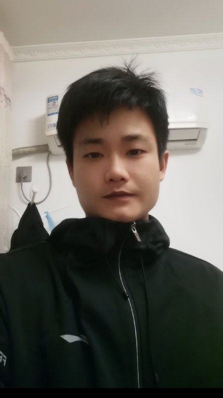 Mr丶Cui的第二张照片--临沂相亲服务中心