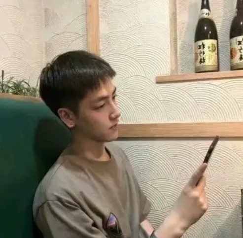 ErikMF的第一张照片--临沂相亲服务中心