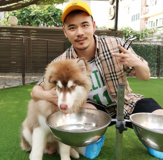坚持的第一张照片--临沂相亲服务中心