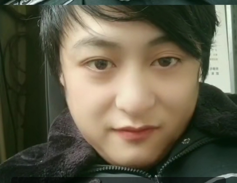 小玮的第一张照片--临沂相亲服务中心