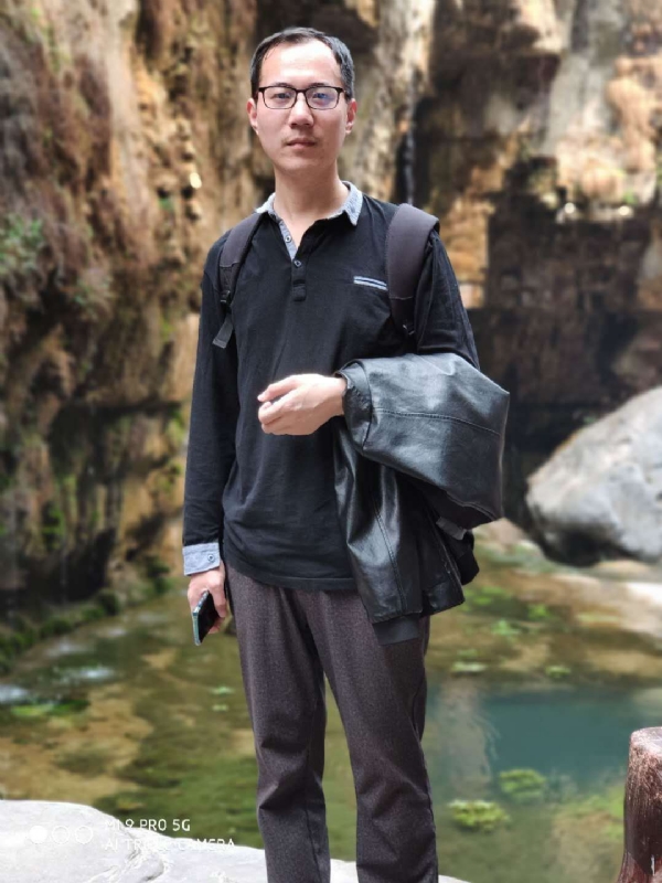 追日的第一张照片--临沂相亲服务中心