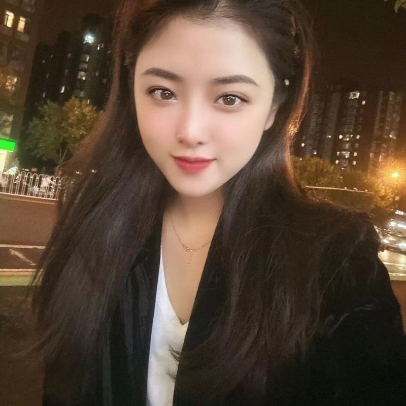 爱笑的微微的第一张照片--临沂相亲服务中心