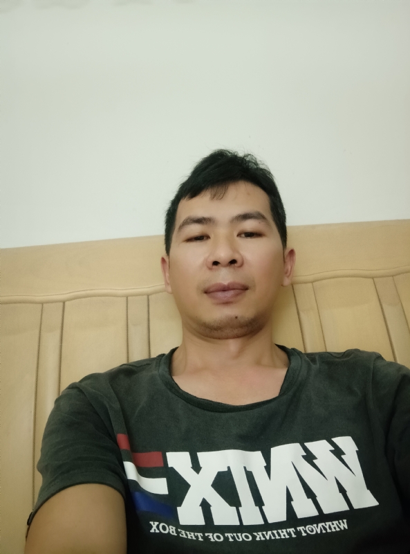 小伙子的第四张照片--临沂相亲服务中心