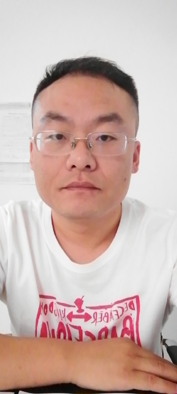 小龙虾的第一张照片--临沂相亲服务中心
