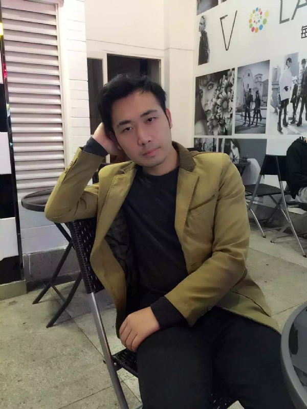 Pretty杨的第一张照片--临沂相亲服务中心