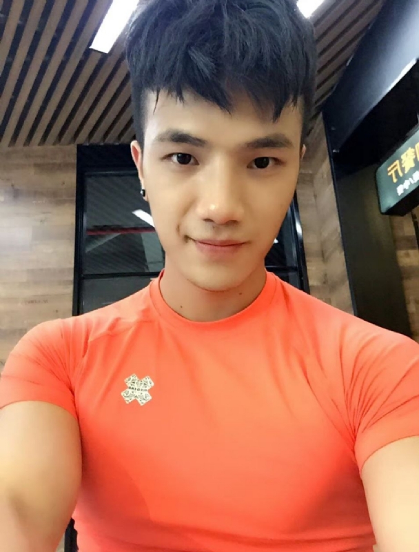 航航的第一张照片--临沂相亲服务中心
