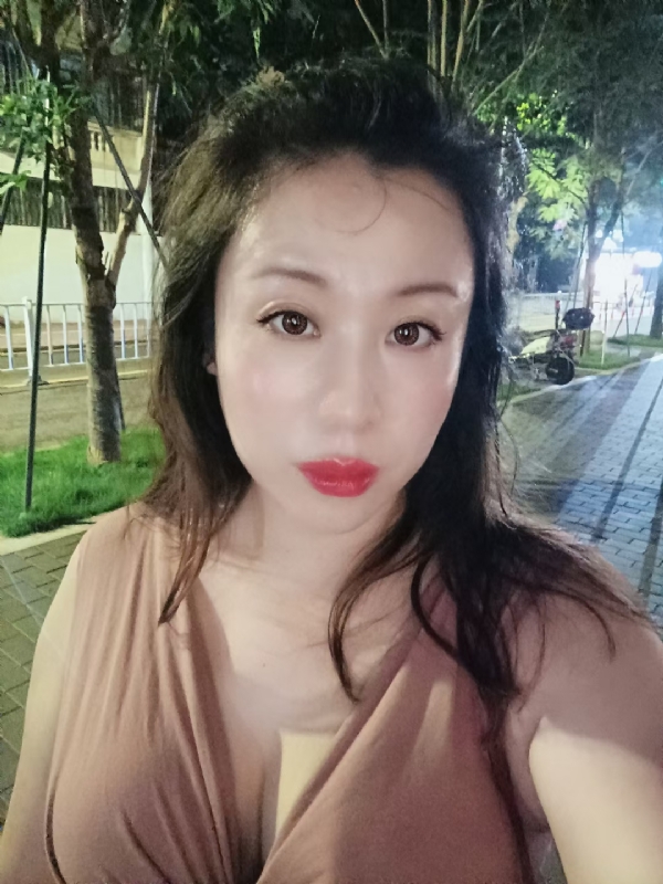 叶子青青的第二张照片--临沂相亲服务中心