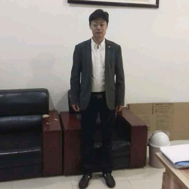 蓝天白云的第一张照片--临沂相亲服务中心