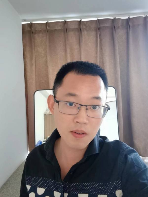 lips11的第一张照片--临沂相亲服务中心