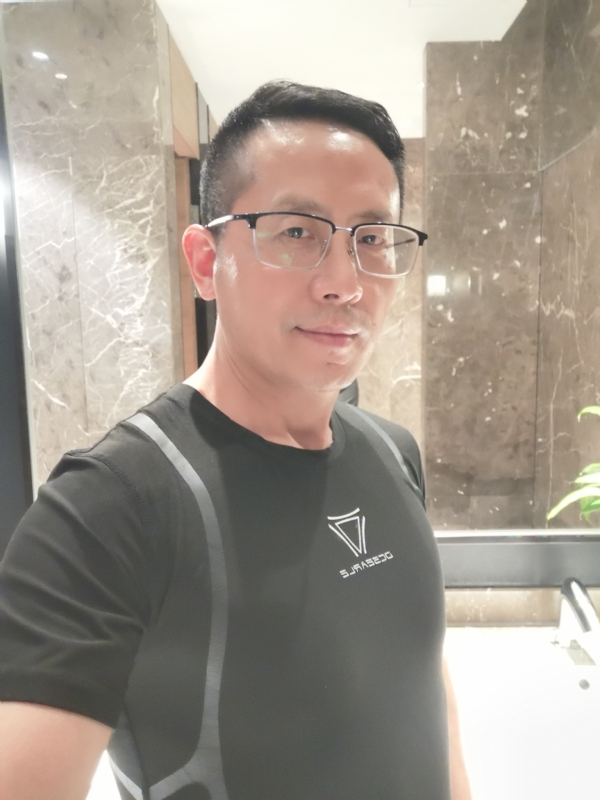燕青的第一张照片--临沂相亲服务中心