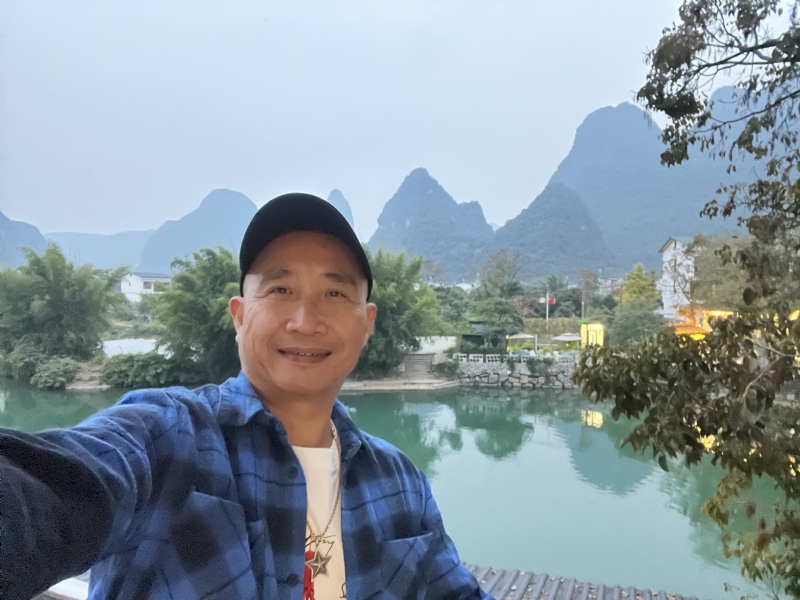 民叔叔的第一张照片--临沂相亲服务中心