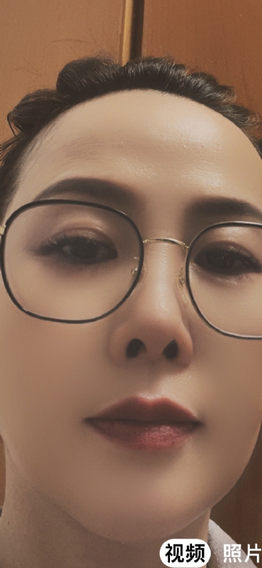 水女人的第一张照片--临沂相亲服务中心