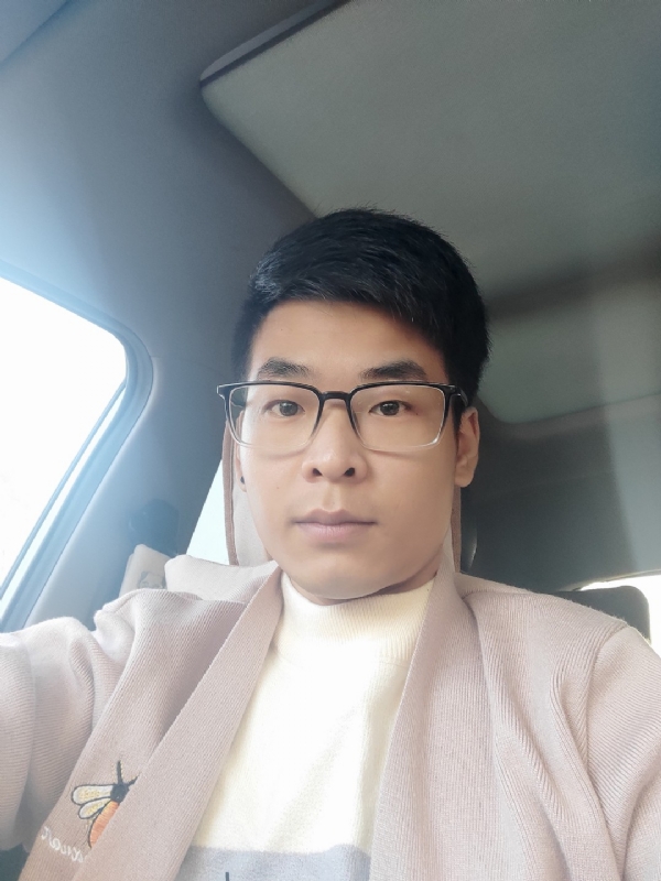 小奕的第一张照片--临沂相亲服务中心