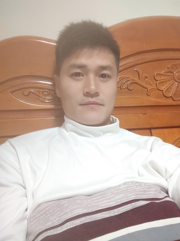 网球罗的第四张照片--临沂相亲服务中心