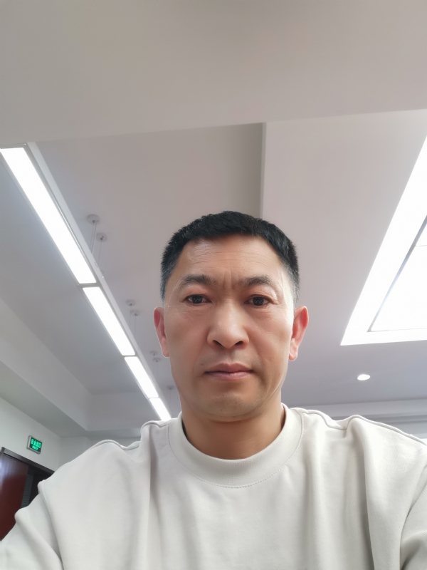 知足常乐的第一张照片--临沂相亲服务中心