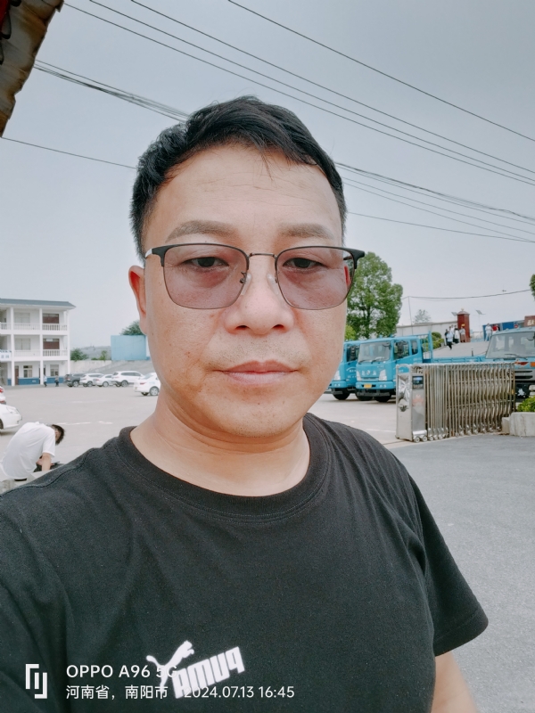 楚辞的第二张照片--临沂相亲服务中心
