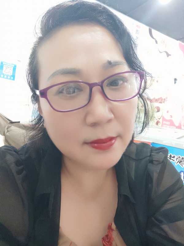 娜财娜福的第一张照片--临沂相亲服务中心
