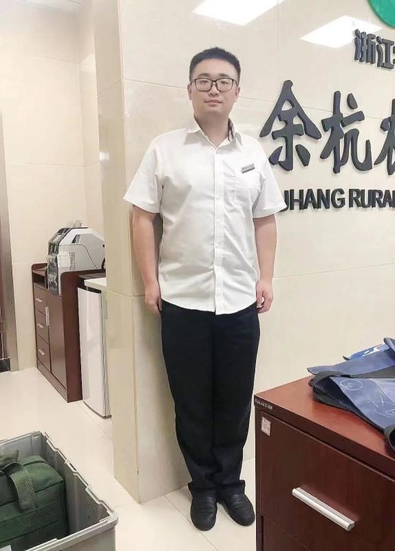 君临天下的第一张照片--临沂相亲服务中心