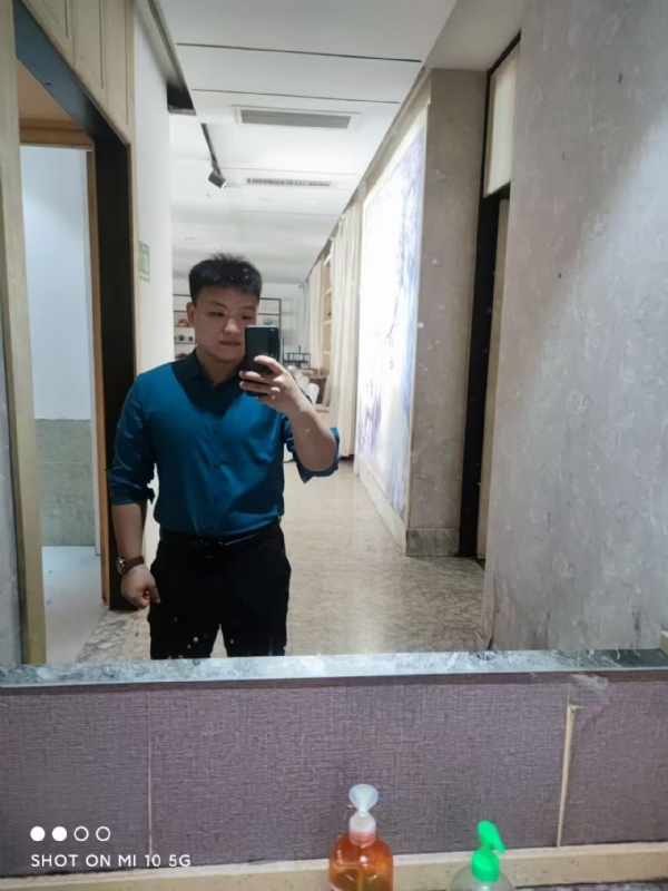 JCY的第二张照片--临沂相亲服务中心