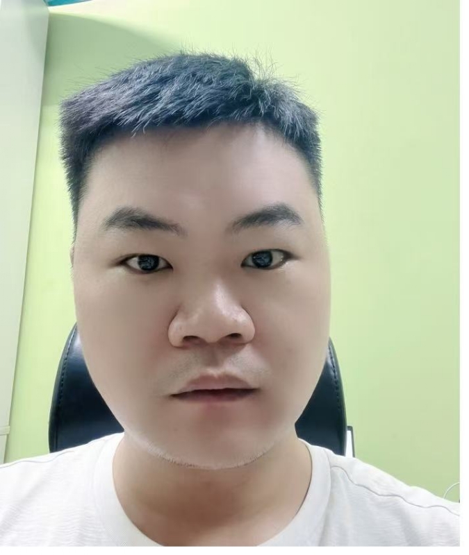 初白的第一张照片--临沂相亲服务中心