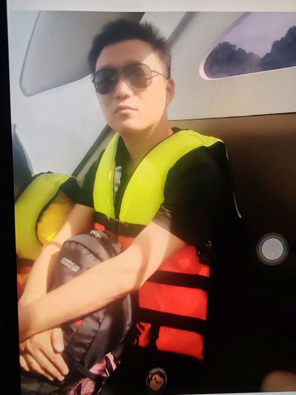 座看烟霞散的第一张照片--临沂相亲服务中心