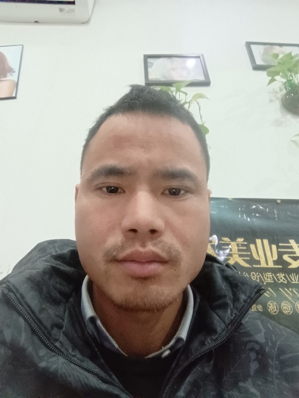 liuliyong的第一张照片--临沂相亲服务中心