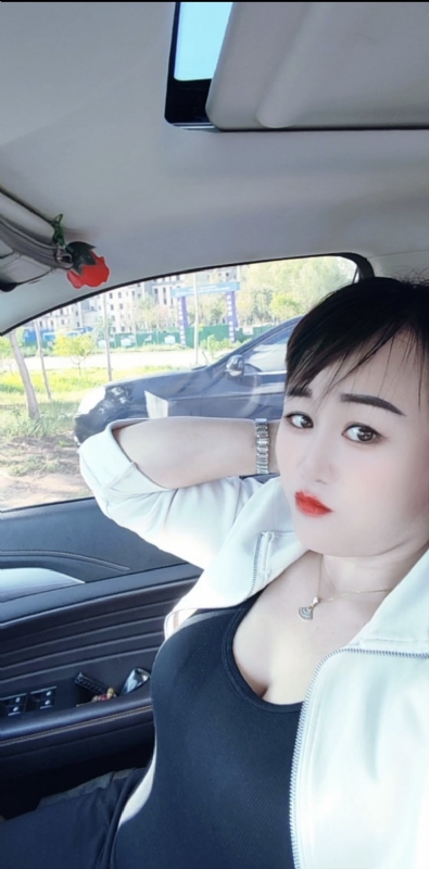 王芳燕的第三张照片--临沂相亲服务中心